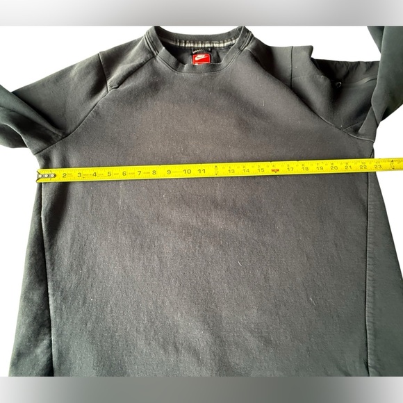 Nike Tech Crewneck SweatShirt, Men’s Large - Picture 5 of 8